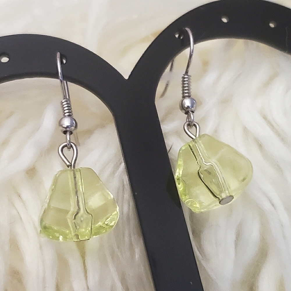 Lemon Handmade Beaded Danity Dangle Earrings 🌴